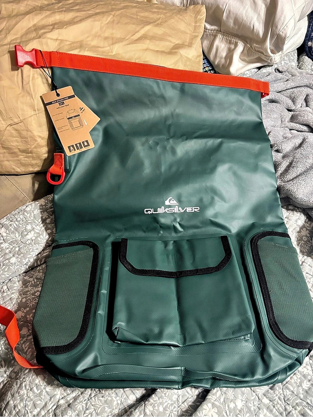 Quiksilver Sea Stash Mid 22L Wet/Dry Bag Green & Orange